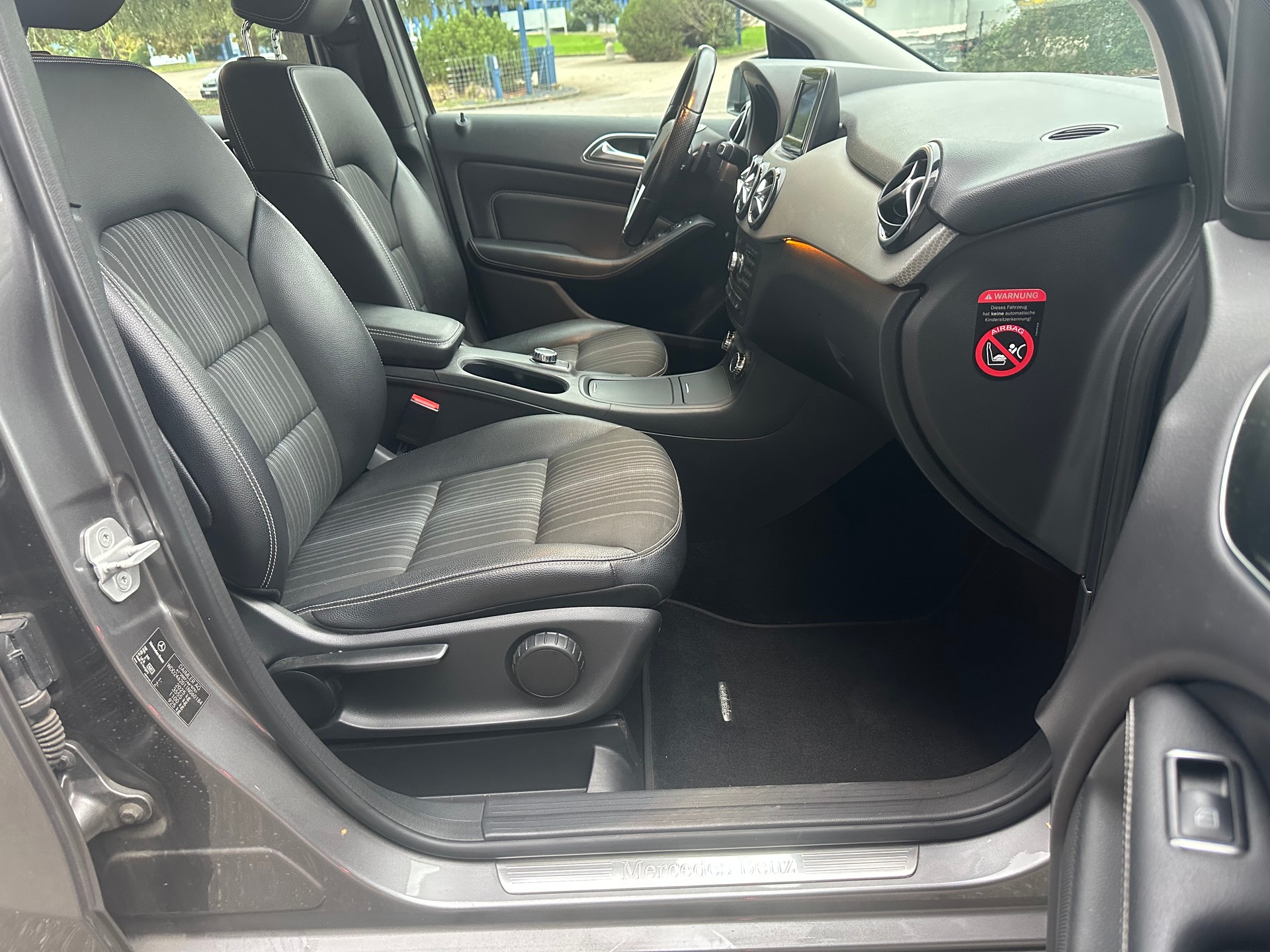 MERCEDES-BENZ CDI-image-9