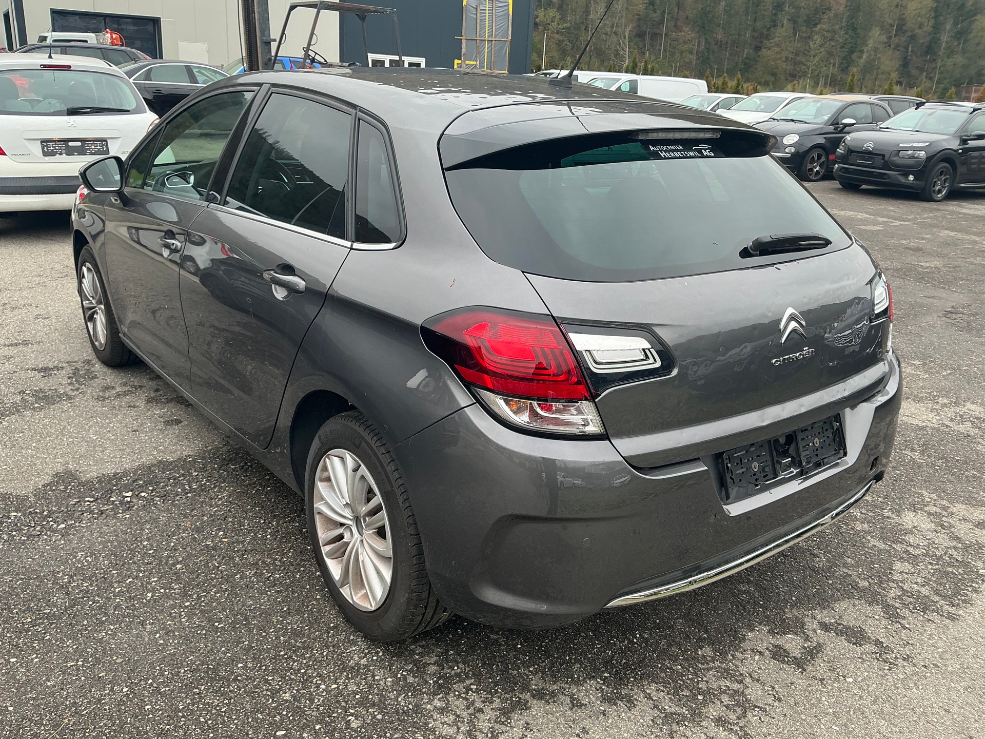 CITROEN C4 Berline 1.2 THP Exclusive-image-3