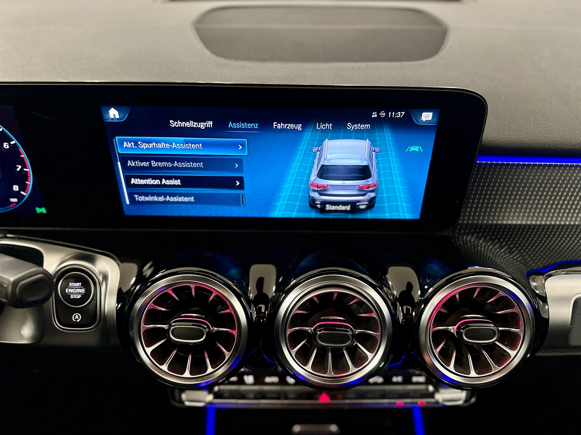 MERCEDES-BENZ GLB 250 4Matic Progressive **7-PLÄTZER** 8G-Tronic-image-18