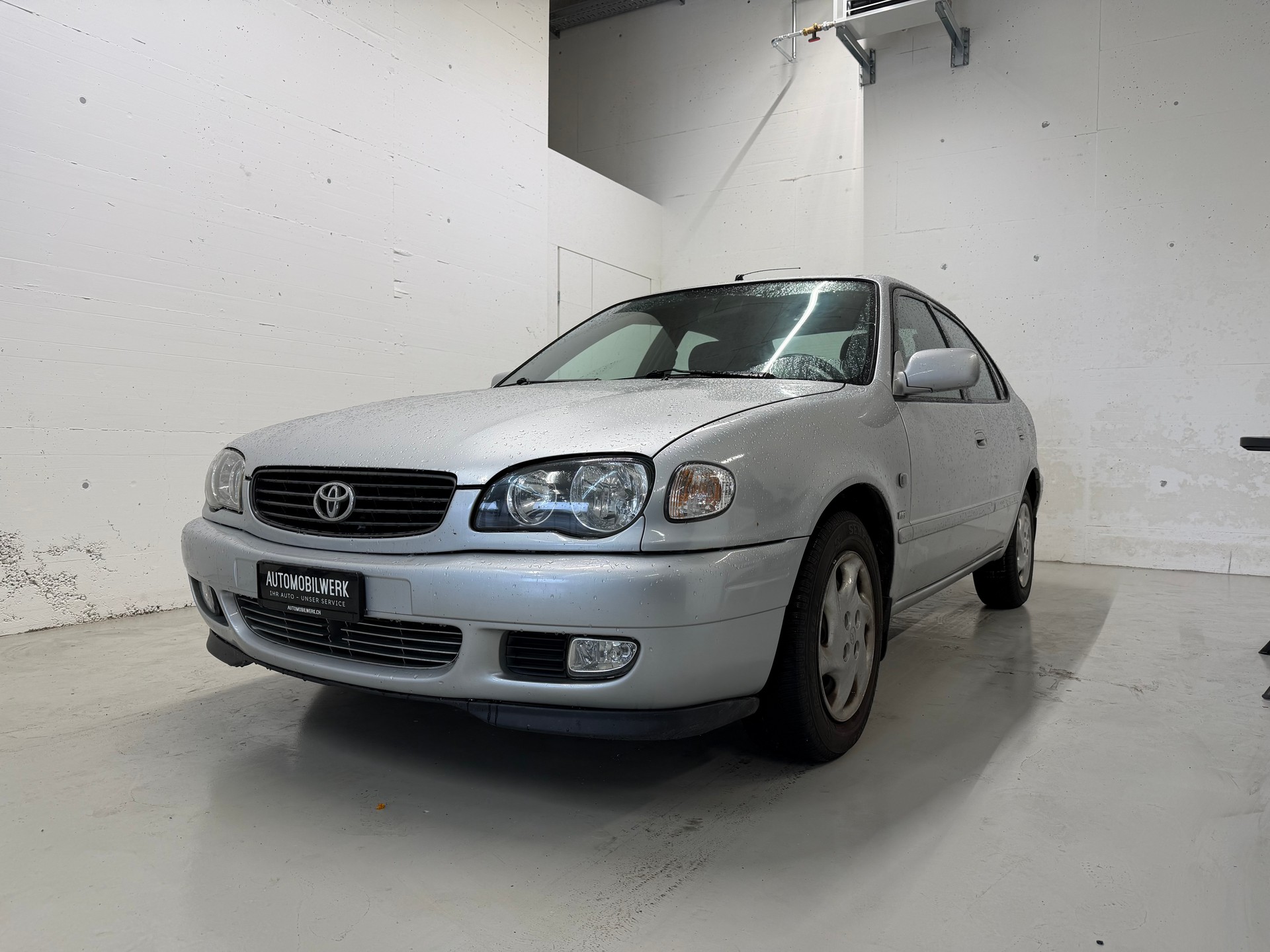 TOYOTA Corolla 1.6 Linea Sol plus-image-1
