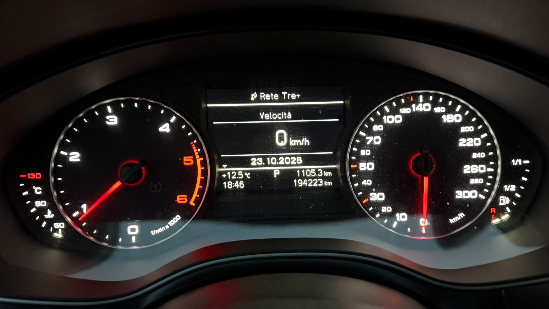 AUDI A6 Avant 2.0 TDI multitronic-image-15