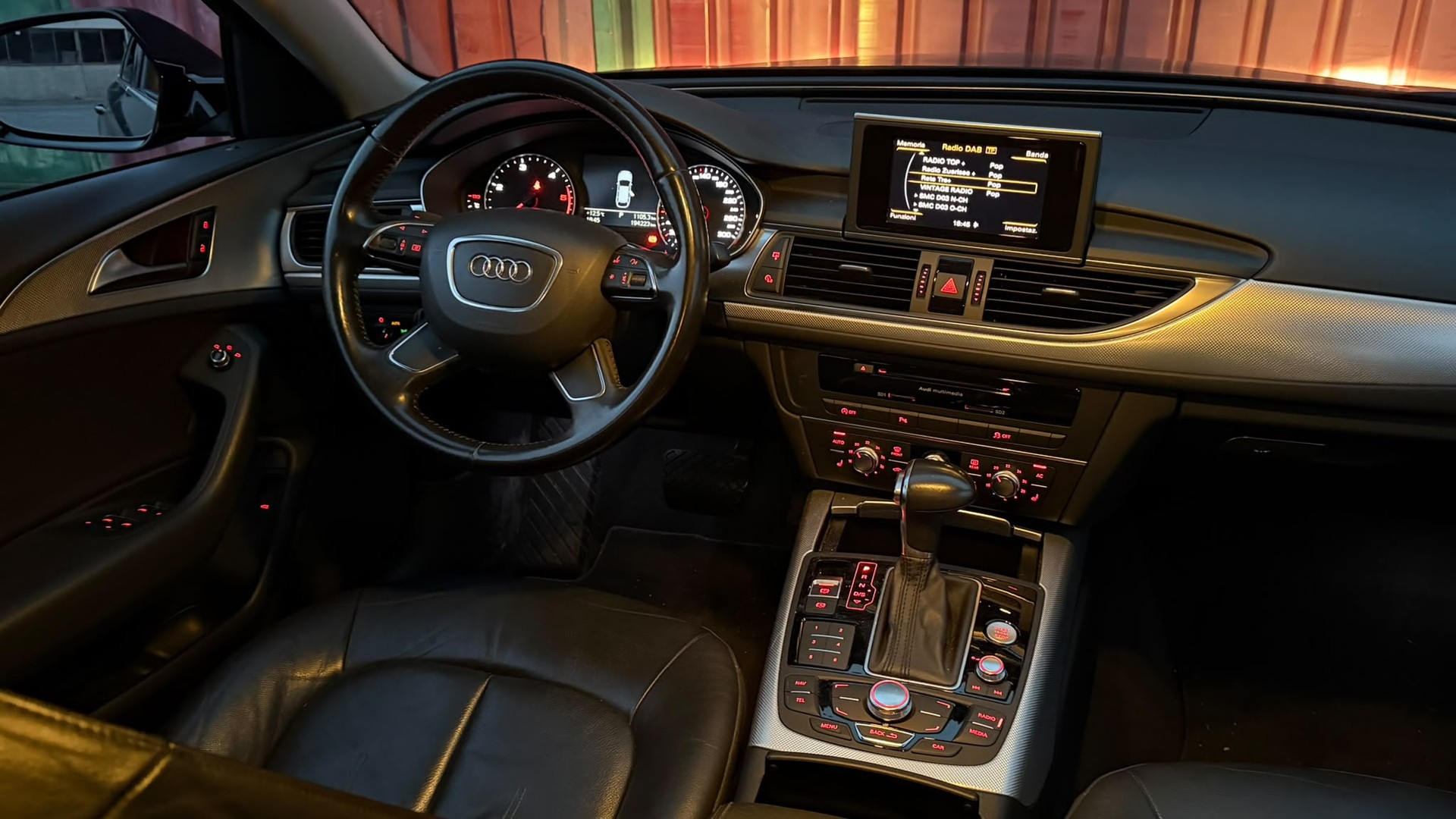 AUDI A6 Avant 2.0 TDI multitronic-image-8