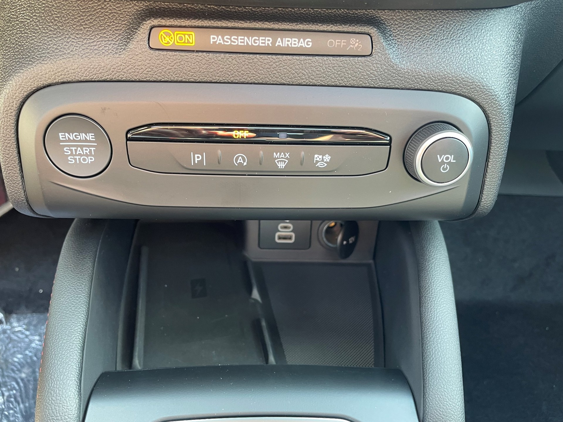 FORD Focus1.0 MHEV ST-Line X A-image-14