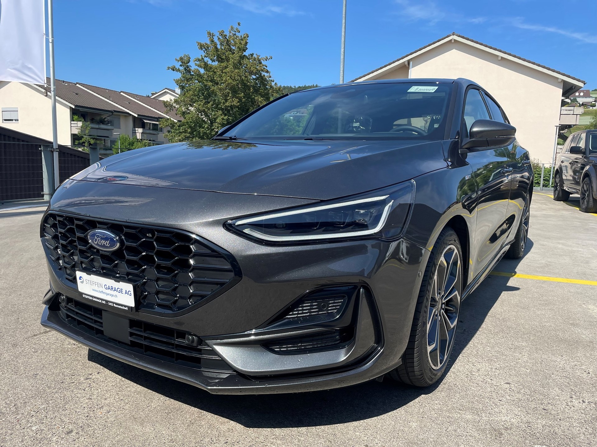 FORD Focus1.0 MHEV ST-Line X A-image-0