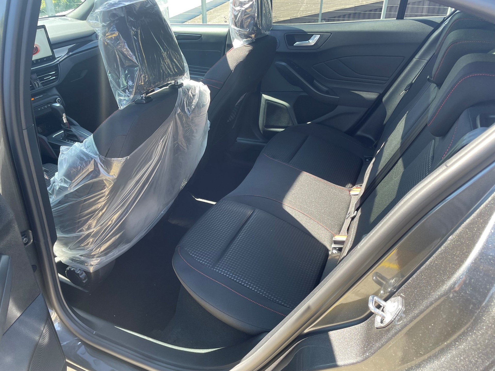 FORD Focus1.0 MHEV ST-Line X A-image-23