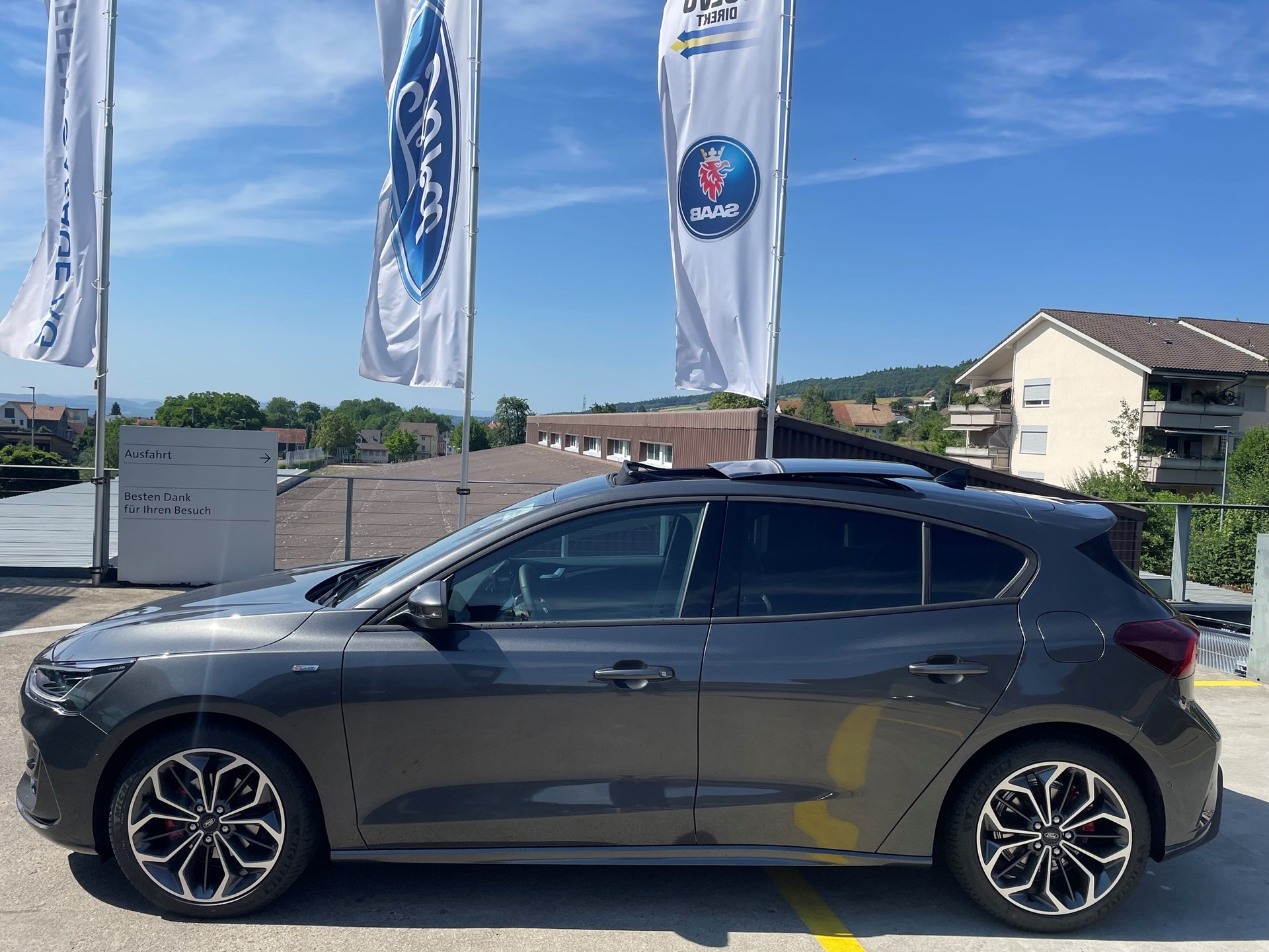 FORD Focus1.0 MHEV ST-Line X A-image-4