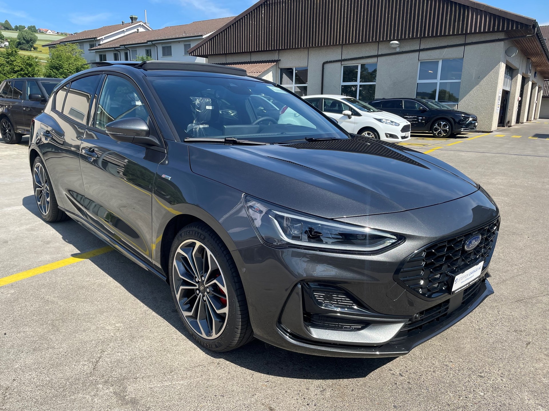 FORD Focus1.0 MHEV ST-Line X A-image-9
