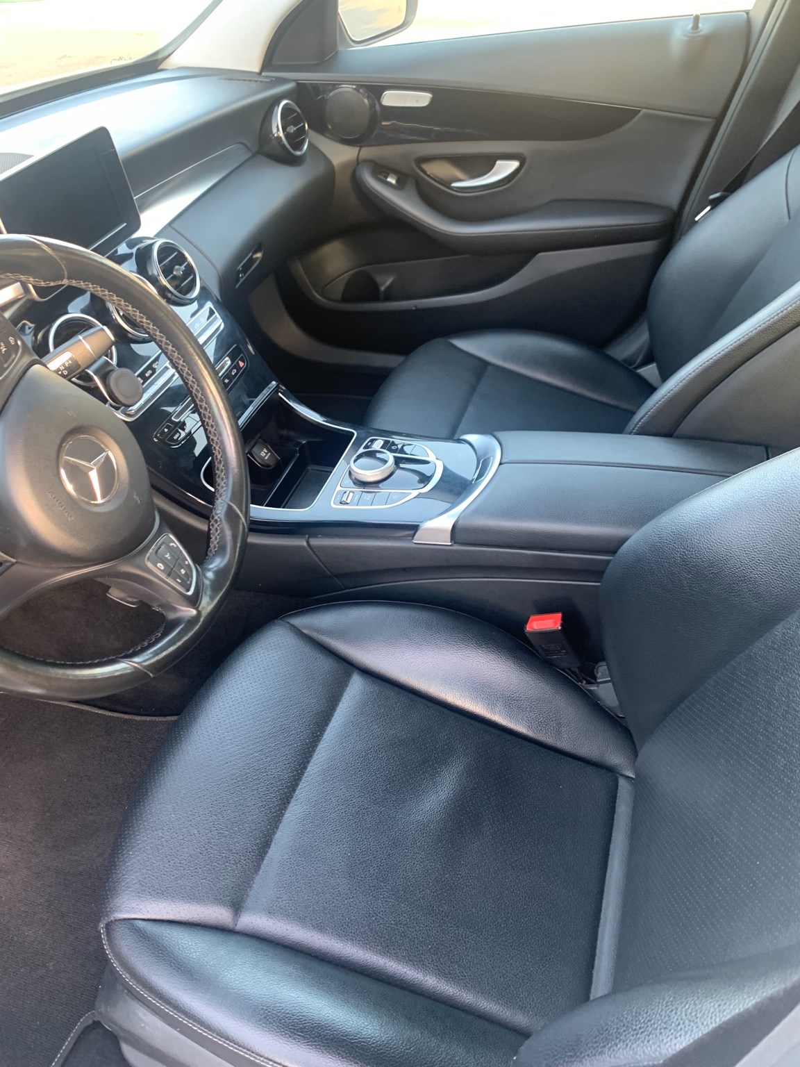 MERCEDES-BENZ C 200 Exclusive 4Matic 7G-Tronic-image-1