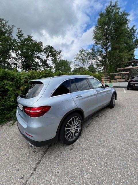 MERCEDES-BENZ Mercedes-Benz GLC 250d AMG Line 4Matic auto 9-vitesse-image-2