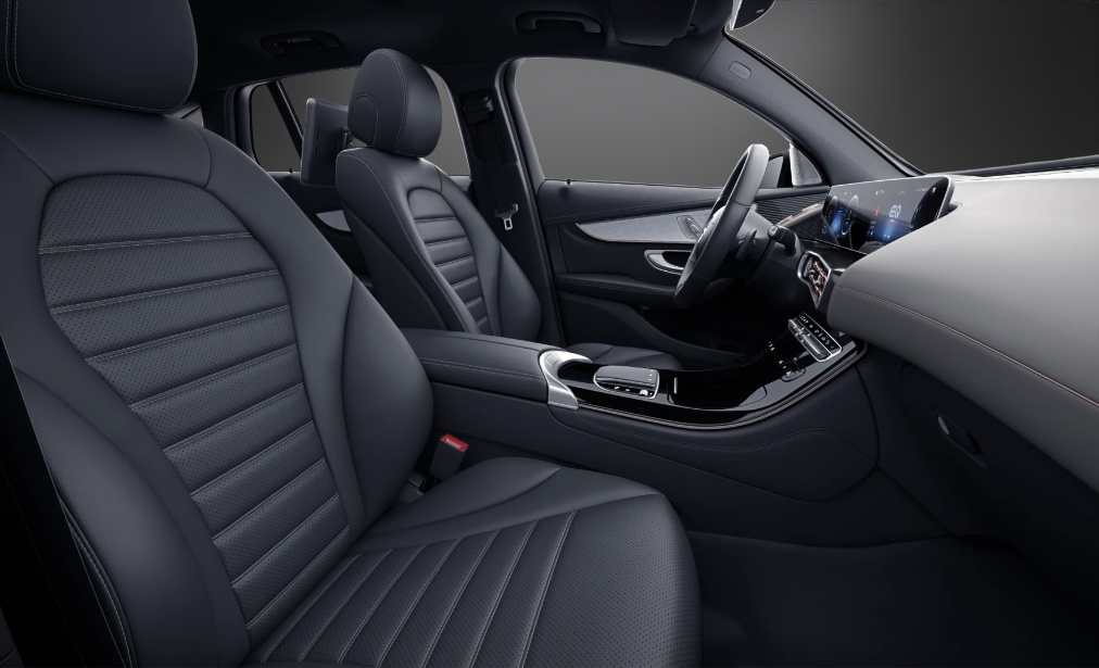 MERCEDES-BENZ EQC 400 4Matic-image-8