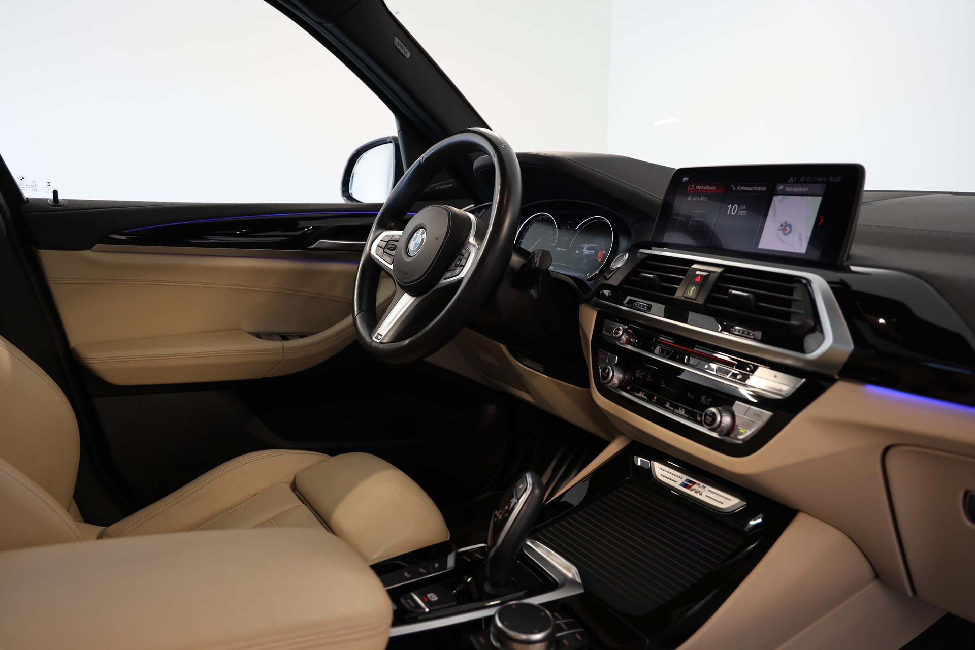 BMW X3 xDrive M40i Steptronic-image-13
