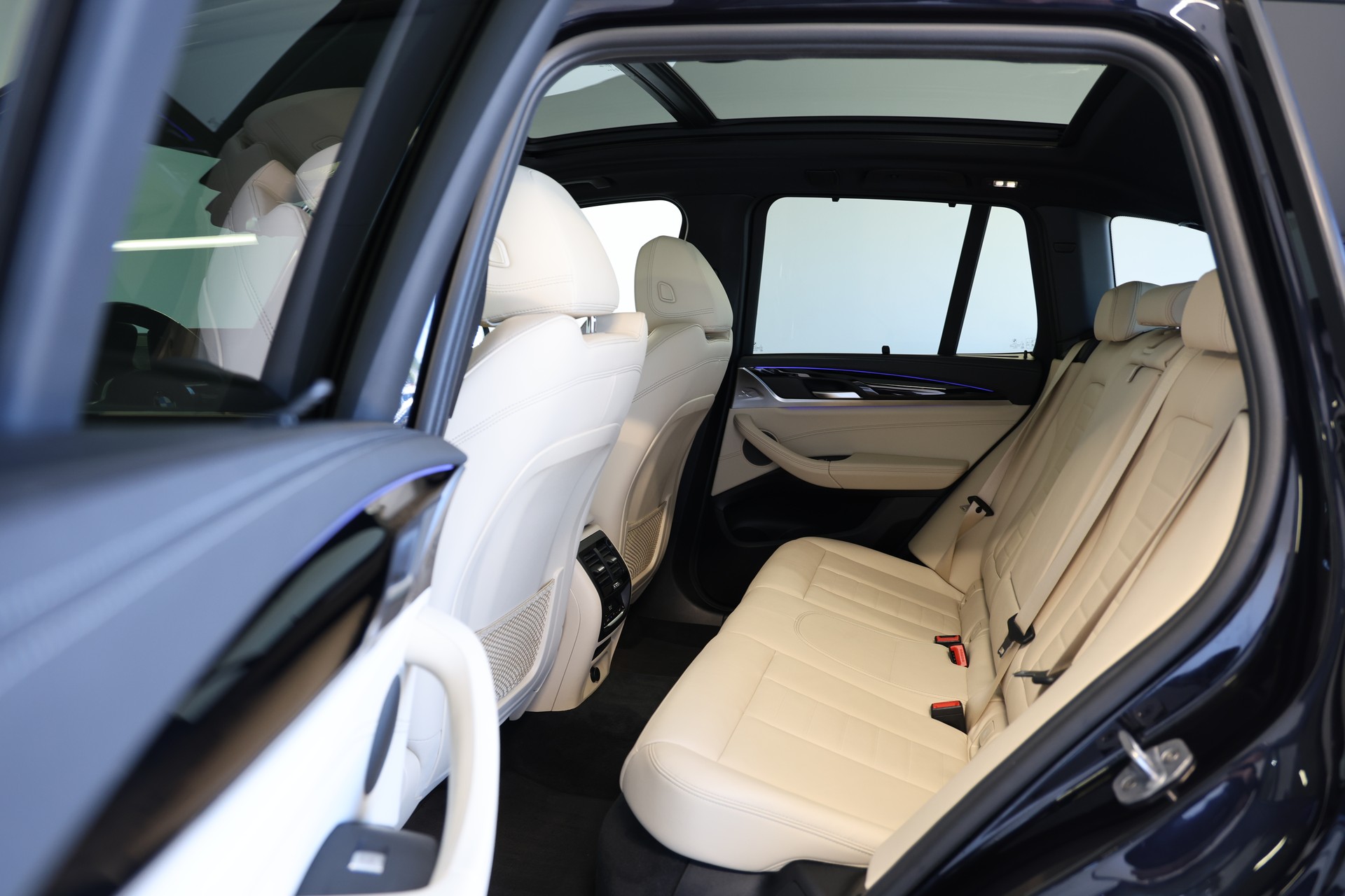 BMW X3 xDrive M40i Steptronic-image-15