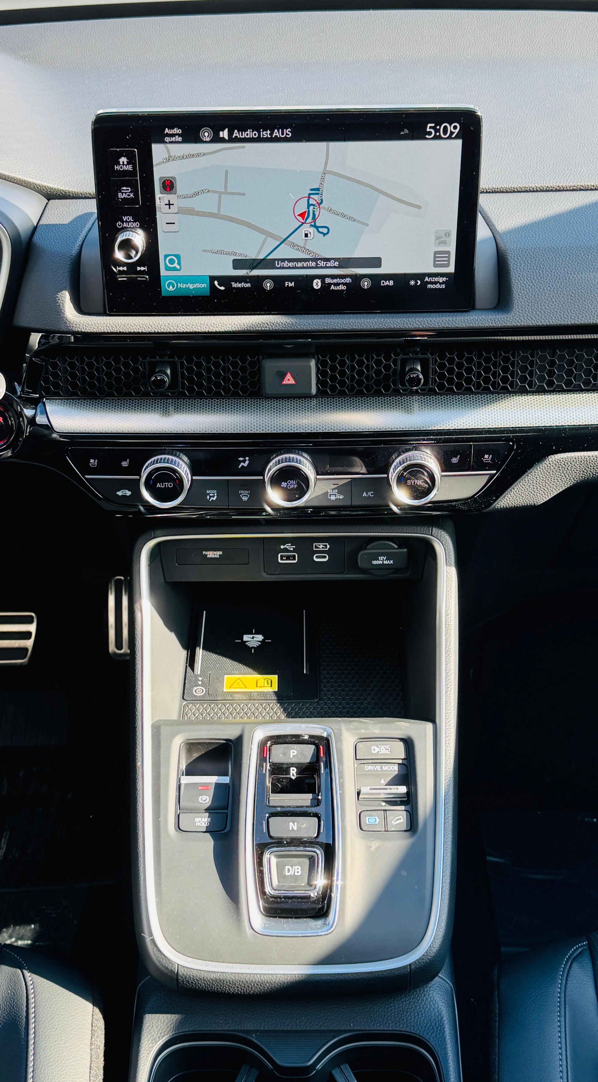 HONDA CR-V 2.0 i-MMD Plug-in Hybrid PHEV Advance Tech 2WD 1.9% Leasing Aktion unschlagbar mit 8 Jahren Garantie-image-13