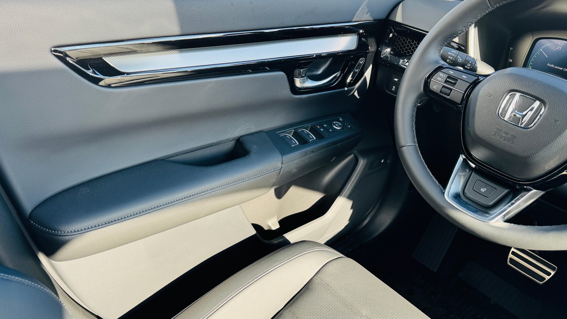 HONDA CR-V 2.0 i-MMD Plug-in Hybrid PHEV Advance Tech 2WD 1.9% Leasing Aktion unschlagbar mit 8 Jahren Garantie-image-10