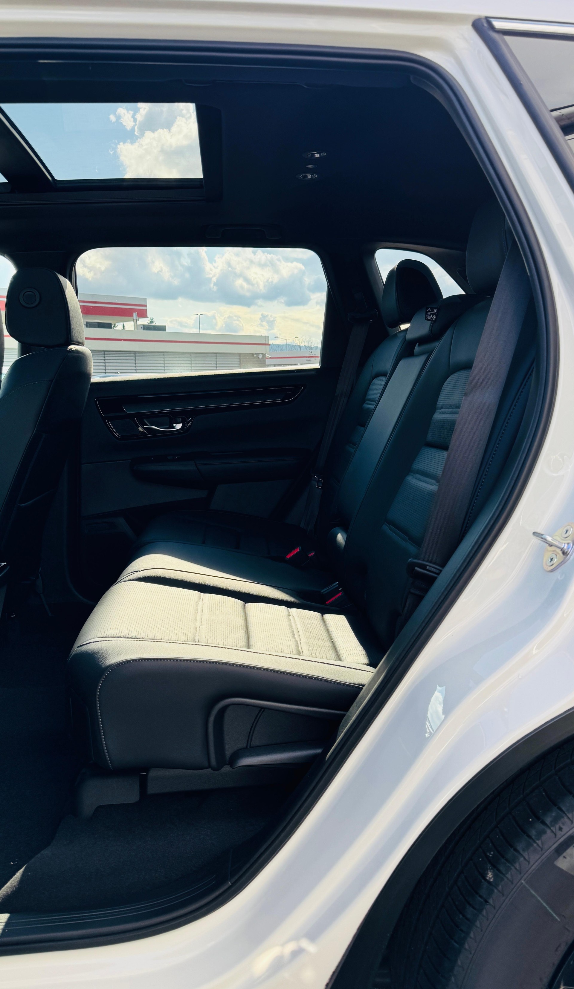HONDA CR-V 2.0 i-MMD Plug-in Hybrid PHEV Advance Tech 2WD 1.9% Leasing Aktion unschlagbar mit 8 Jahren Garantie-image-15