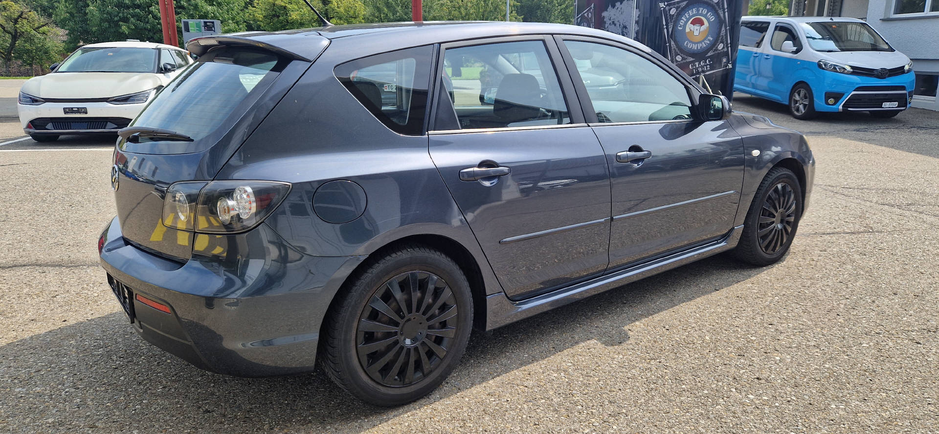 MAZDA 3 Hatchback 2.0 16V Sport-image-12