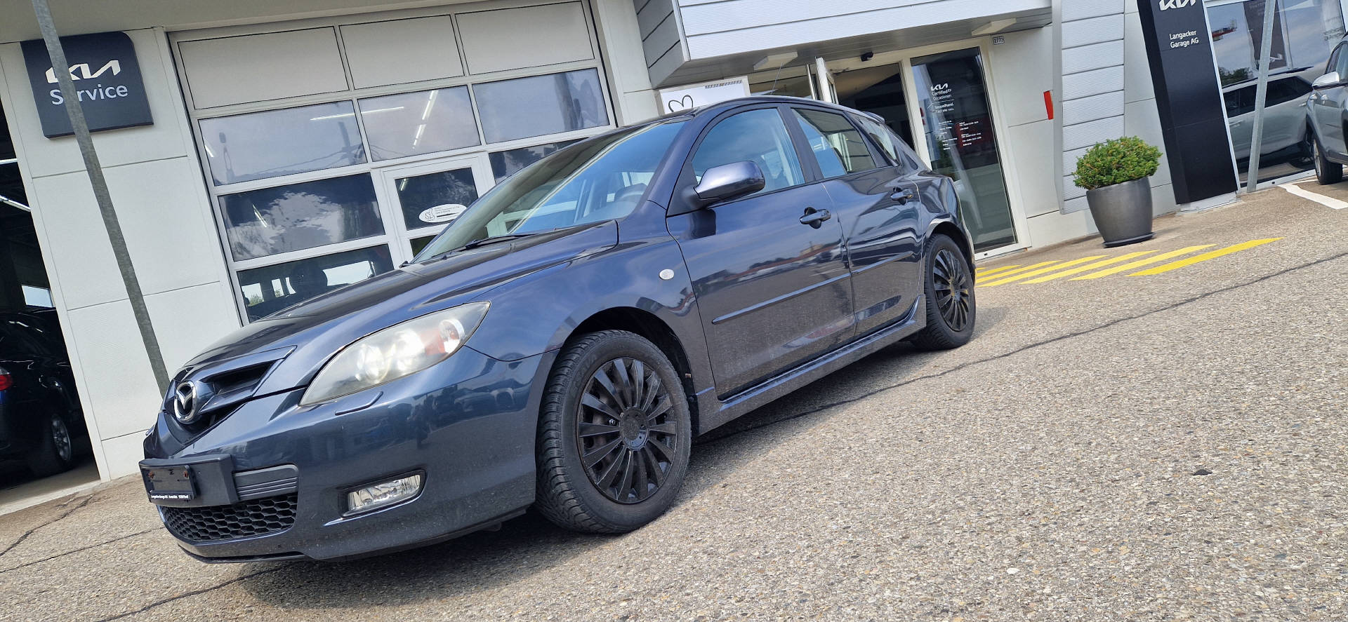 MAZDA 3 Hatchback 2.0 16V Sport-image-0