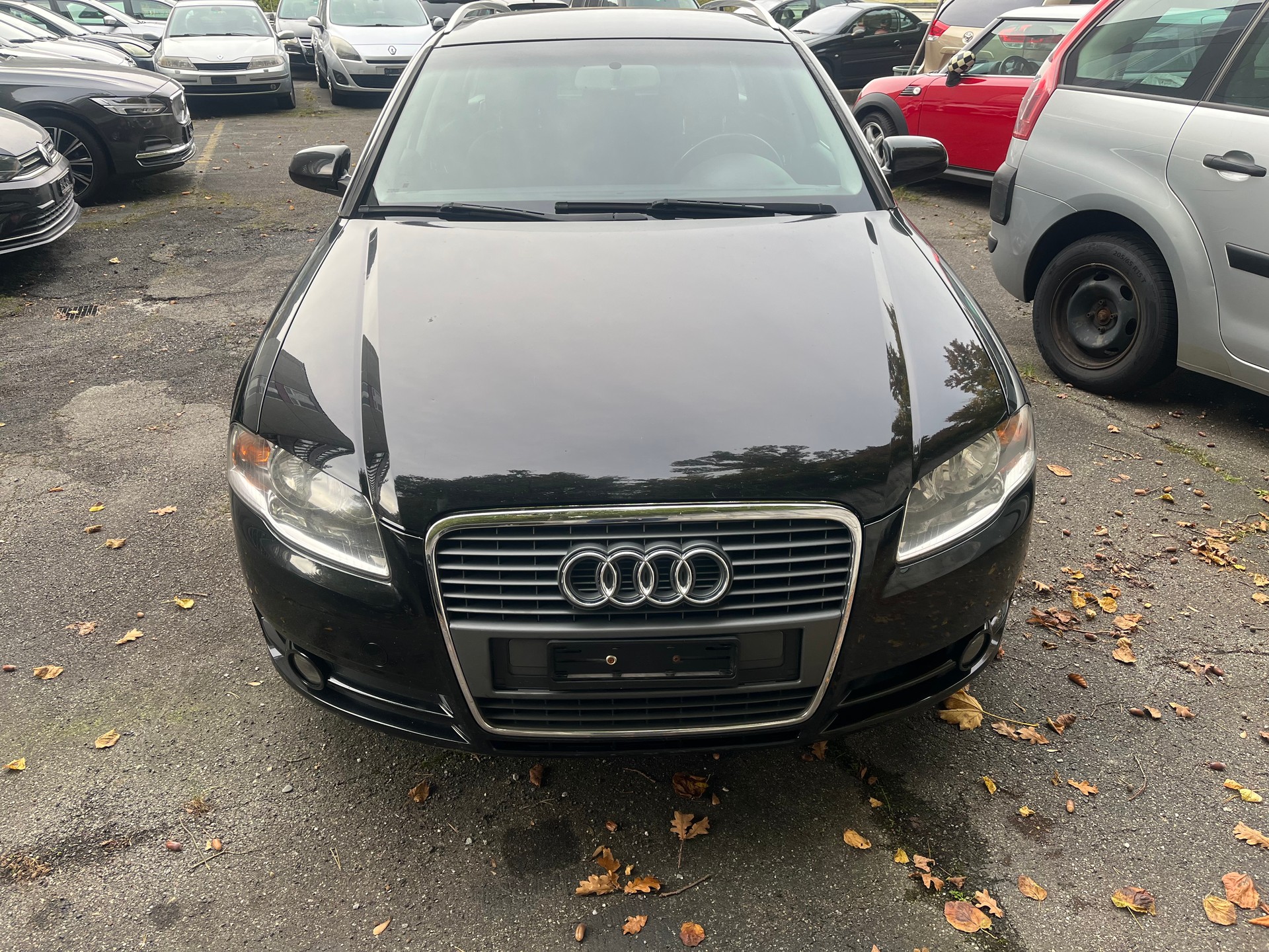 AUDI A4 Avant 2.0 TDI-image-0