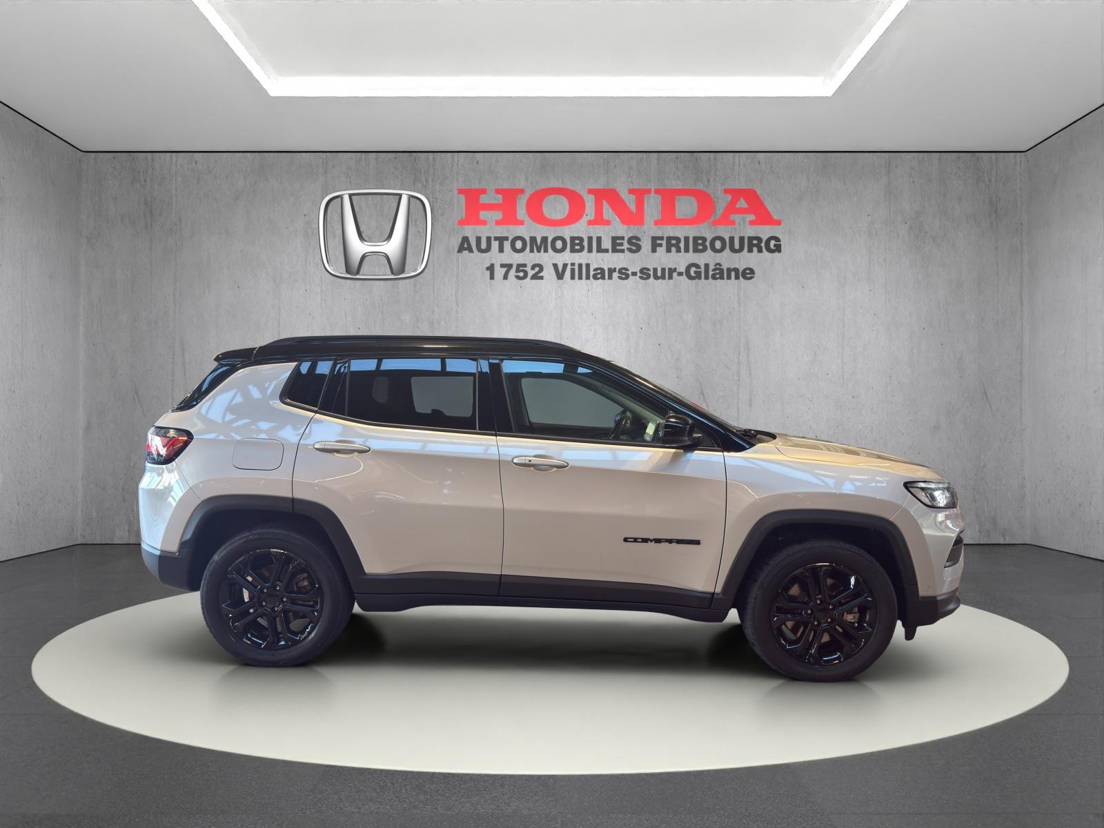 JEEP Compass 1.3 Night Eagle 4xe-image-7