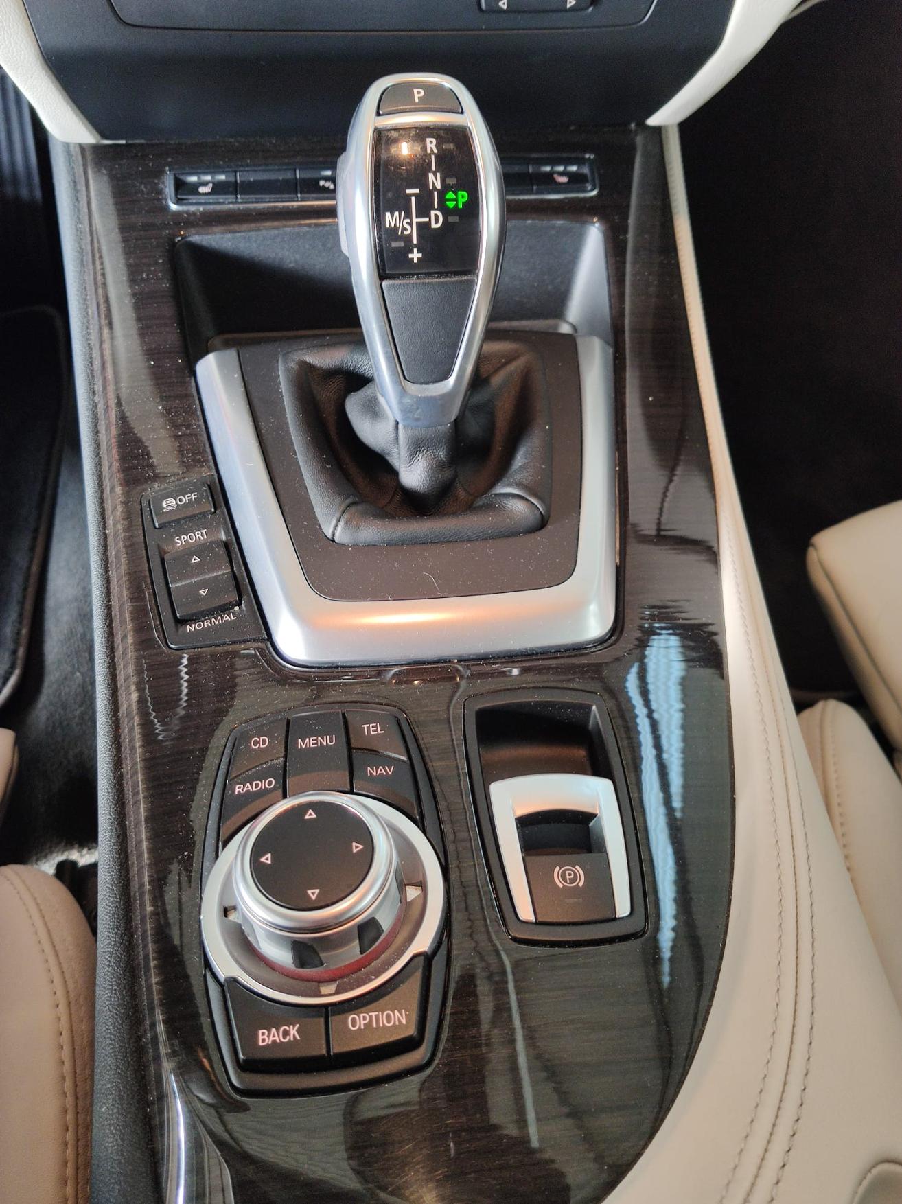 BMW Z4 35is sDrive DK Roadster-image-10
