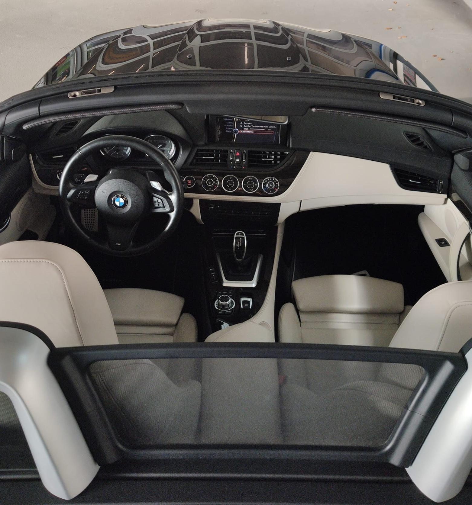 BMW Z4 35is sDrive DK Roadster-image-7
