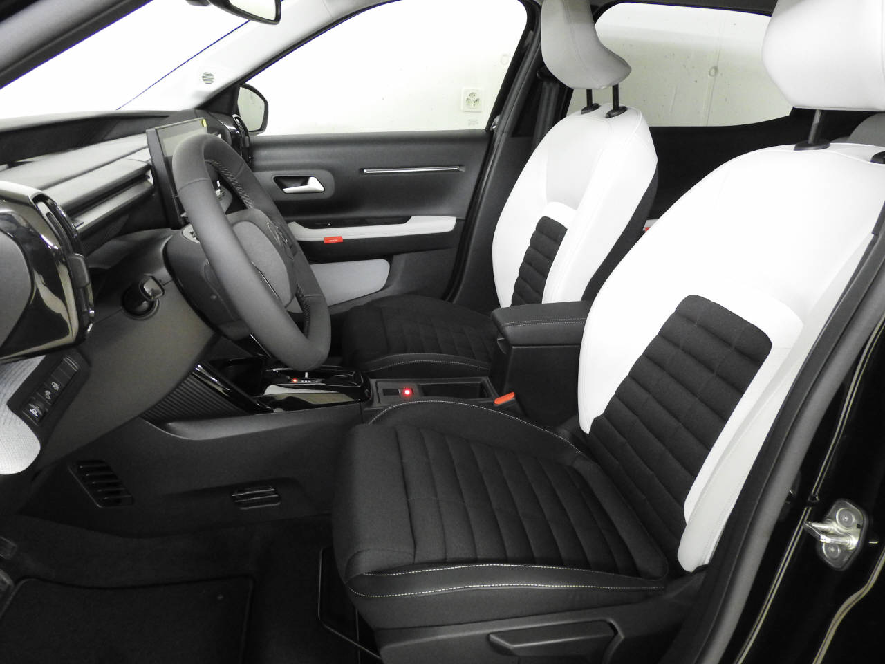 CITROEN C3 Aircross 1.2 Hybrid Max-image-14