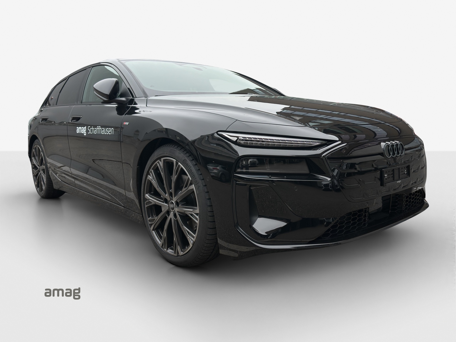 AUDI A6 Avant e-tron quattro-image-5