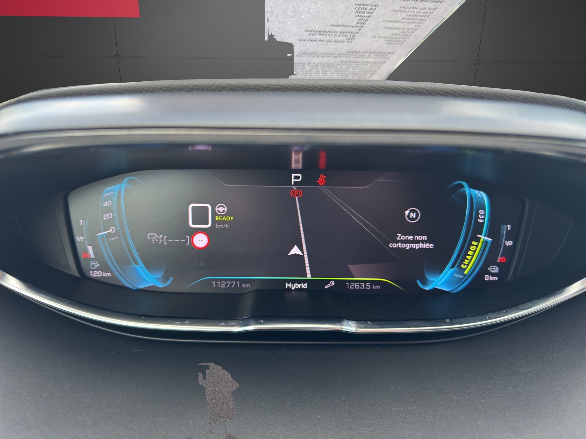 PEUGEOT 3008 300e Hybrid4 GT Pack-image-8