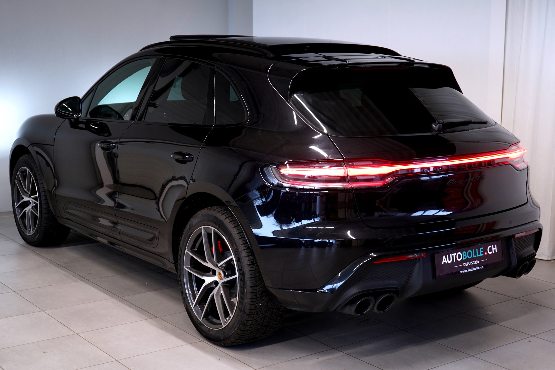PORSCHE MACAN GTS-image-8