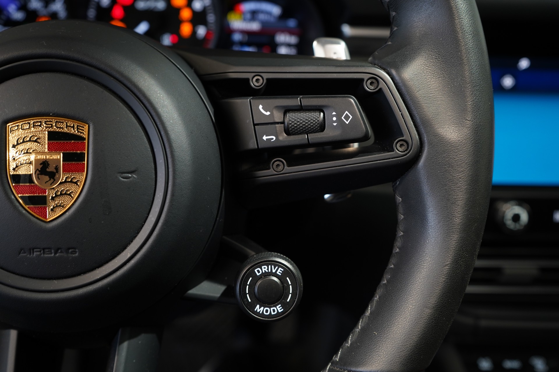 PORSCHE MACAN GTS-image-16