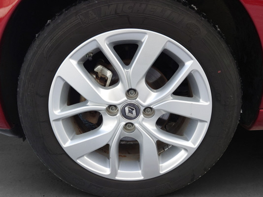 RENAULT Zoe Limited R110-image-11