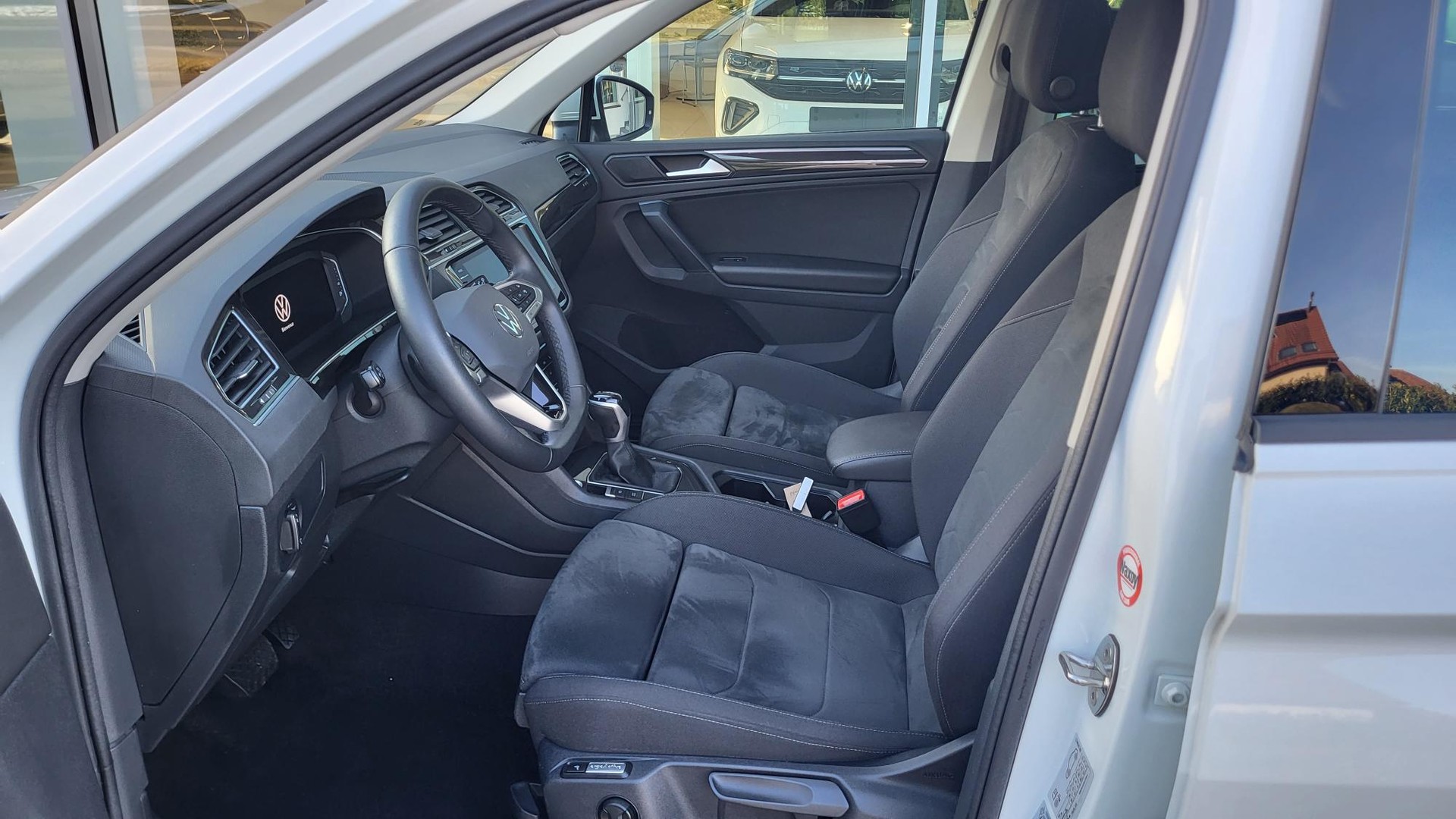 VW Tiguan 1.5TSI Evo Life-image-7