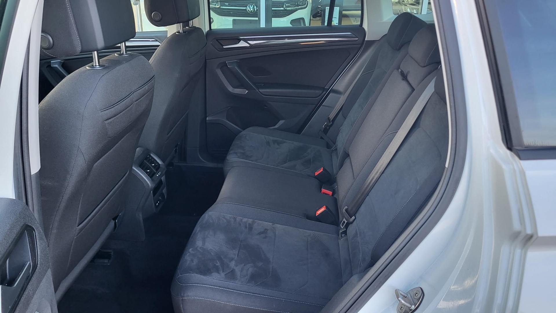 VW Tiguan 1.5TSI Evo Life-image-6