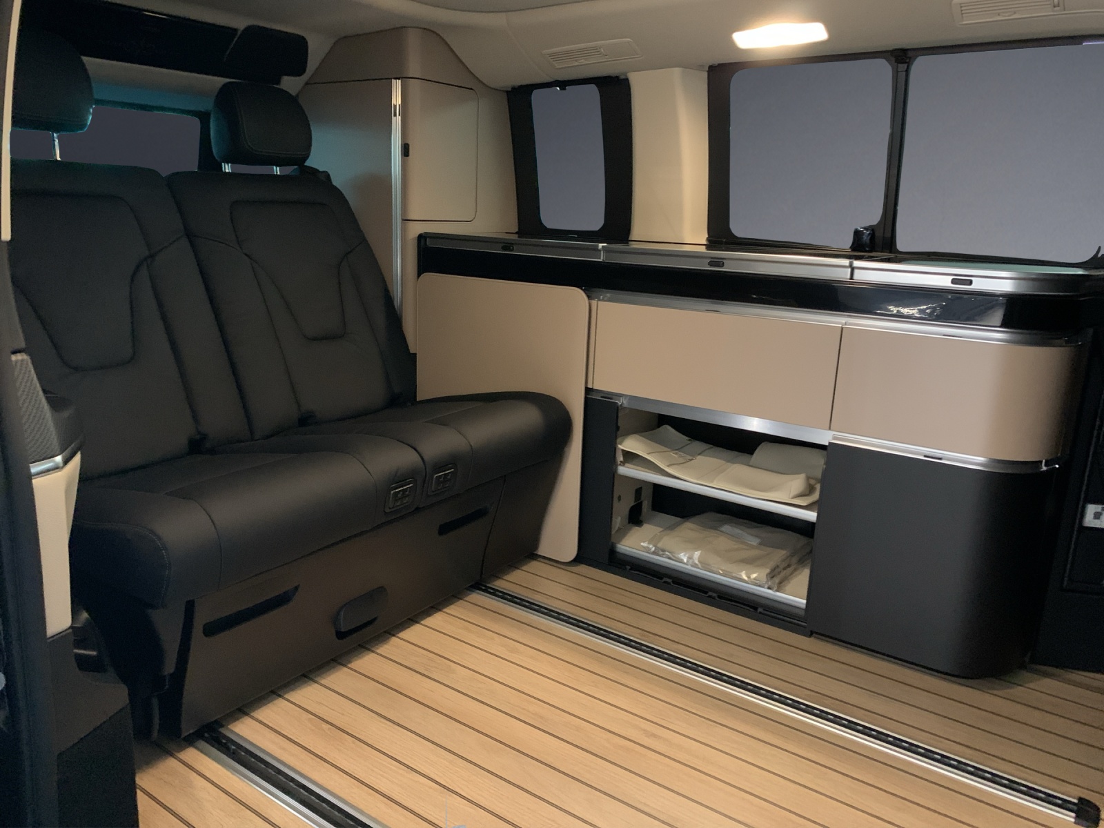 MERCEDES-BENZ Marco Polo 250 d 4M Automat-image-7