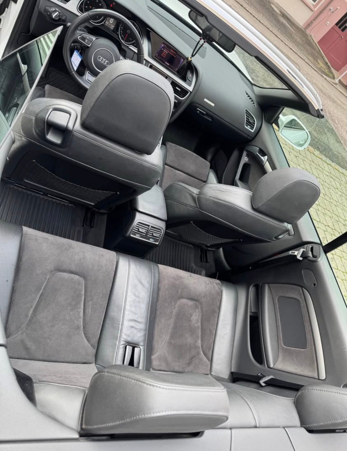 AUDI A5 Cabriolet 1.8 TFSI-image-4