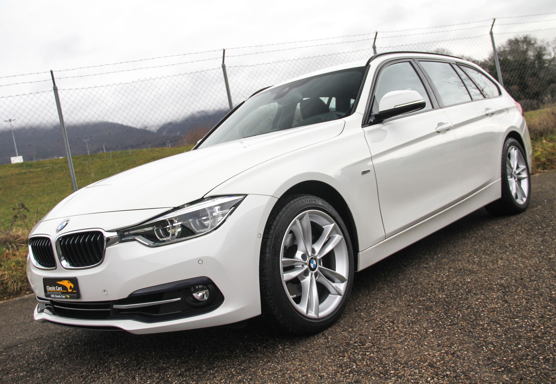 BMW 320i xDrive Touring Edition Sport Line Steptronic (B48 Motor) 🇩🇪 ⭐⭐⭐⭐⭐-image-19