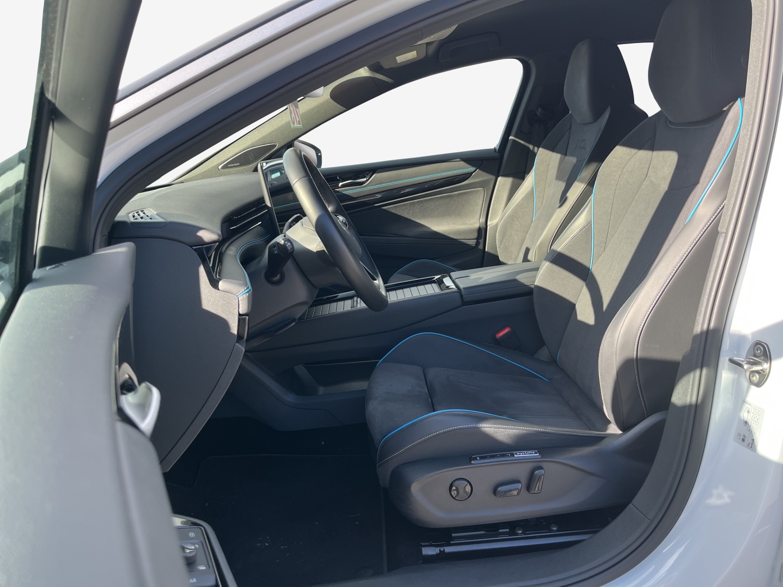 VW ID.7 Pro 77 kWh Pro-image-8