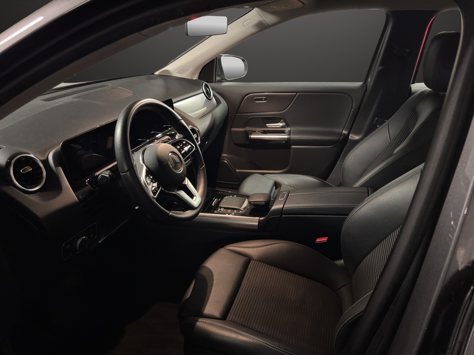 MERCEDES-BENZ GLA 250 4Matic Progressive 8G-DCT-image-9