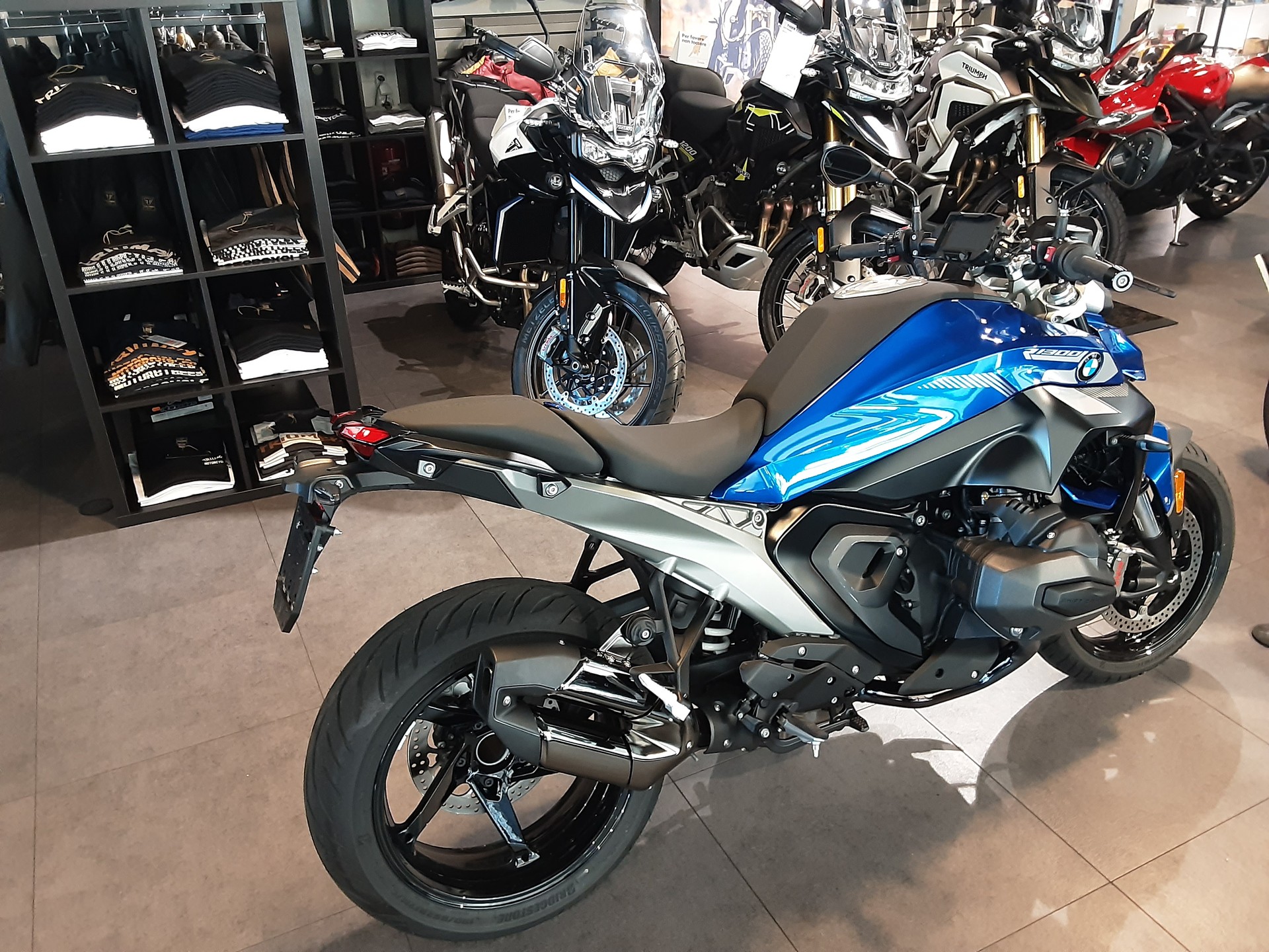BMW R 1300 R-image-4