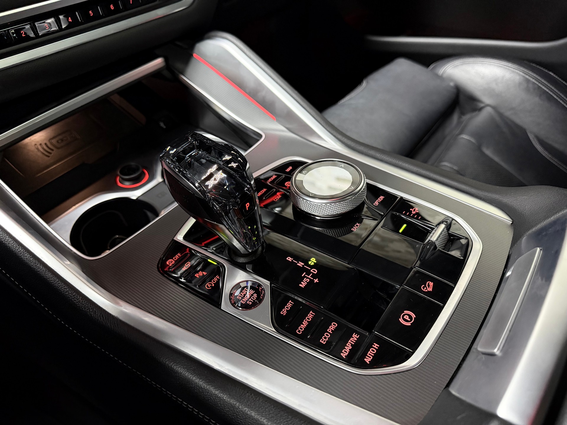 BMW X6 xDrive 40i Steptronic ///M-Sport Paket-image-16