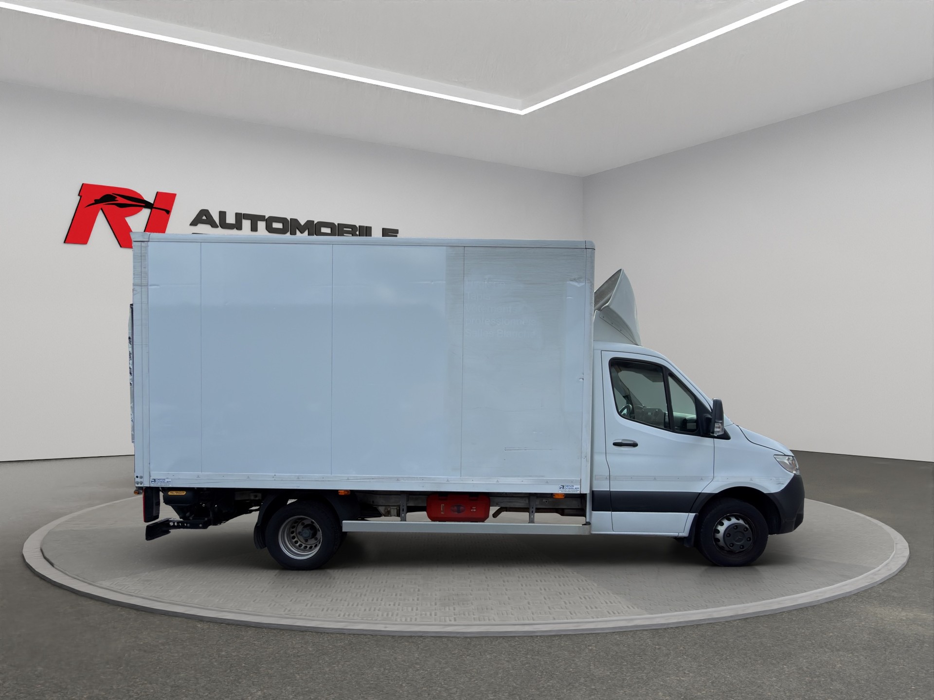 MERCEDES-BENZ Sprinter 516 CDI Lang-image-4