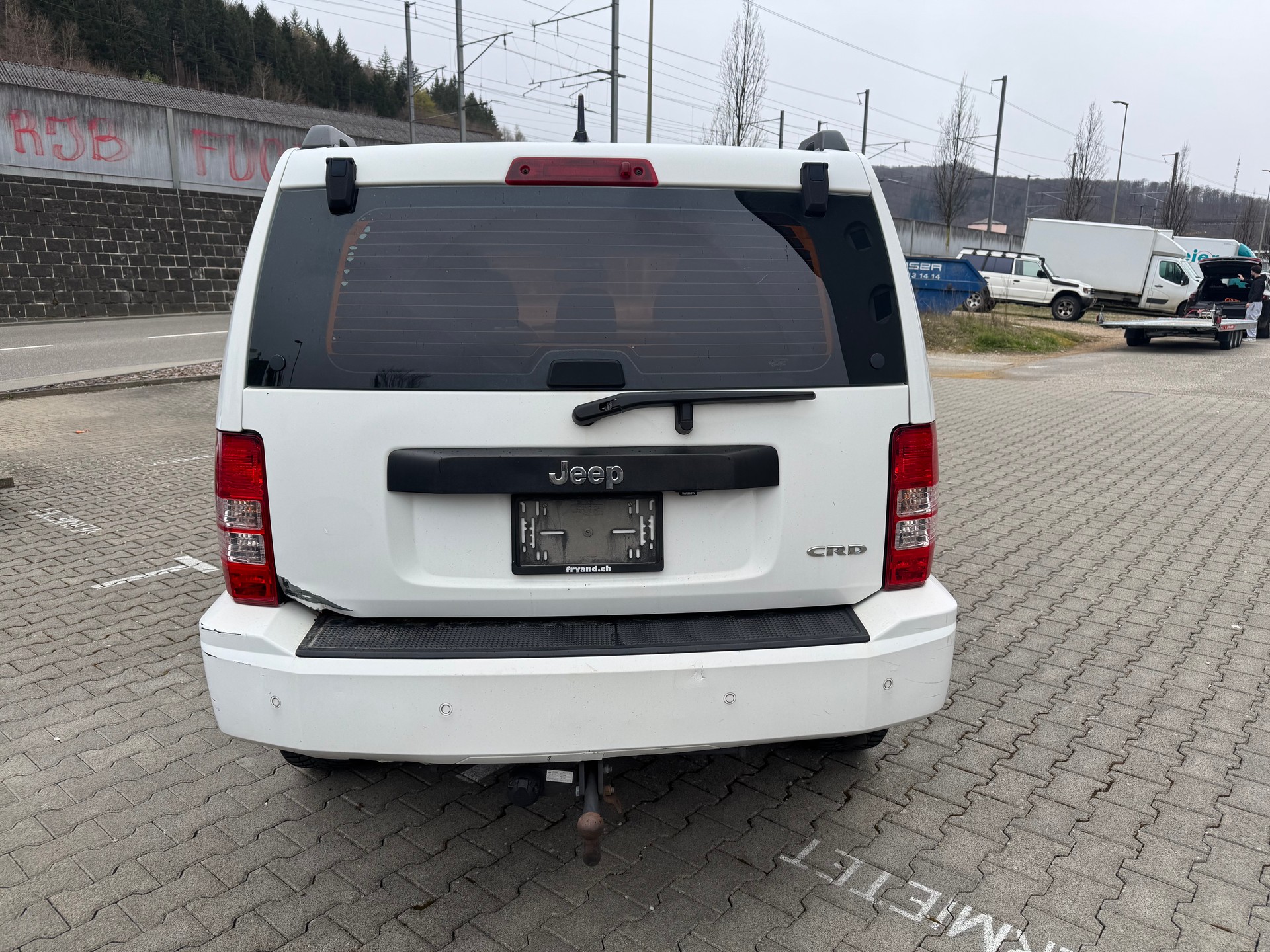 JEEP Cherokee 2.8 CRD Sport-image-3