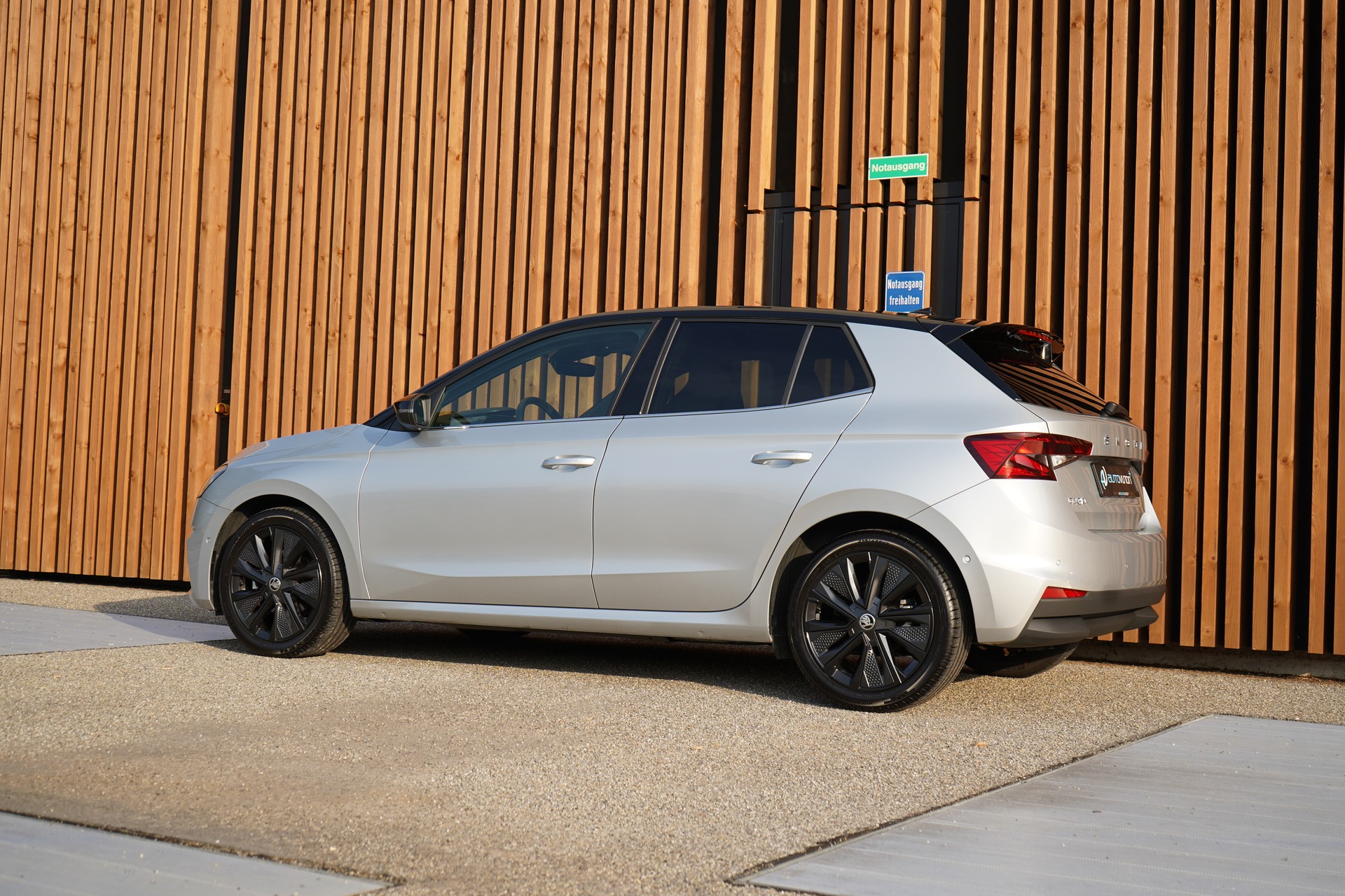 SKODA FABIA 1.5 TSI SPORT DYNAMIK DSG l 150 PS-image-12