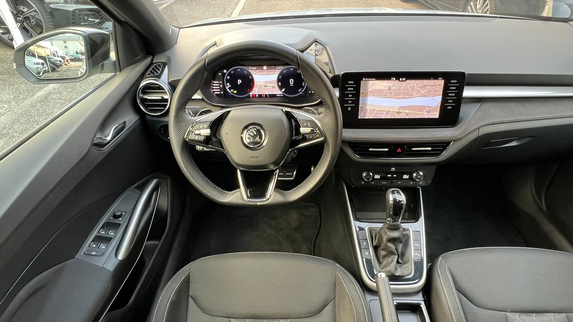 SKODA FABIA 1.5 TSI SPORT DYNAMIK DSG l 150 PS-image-22