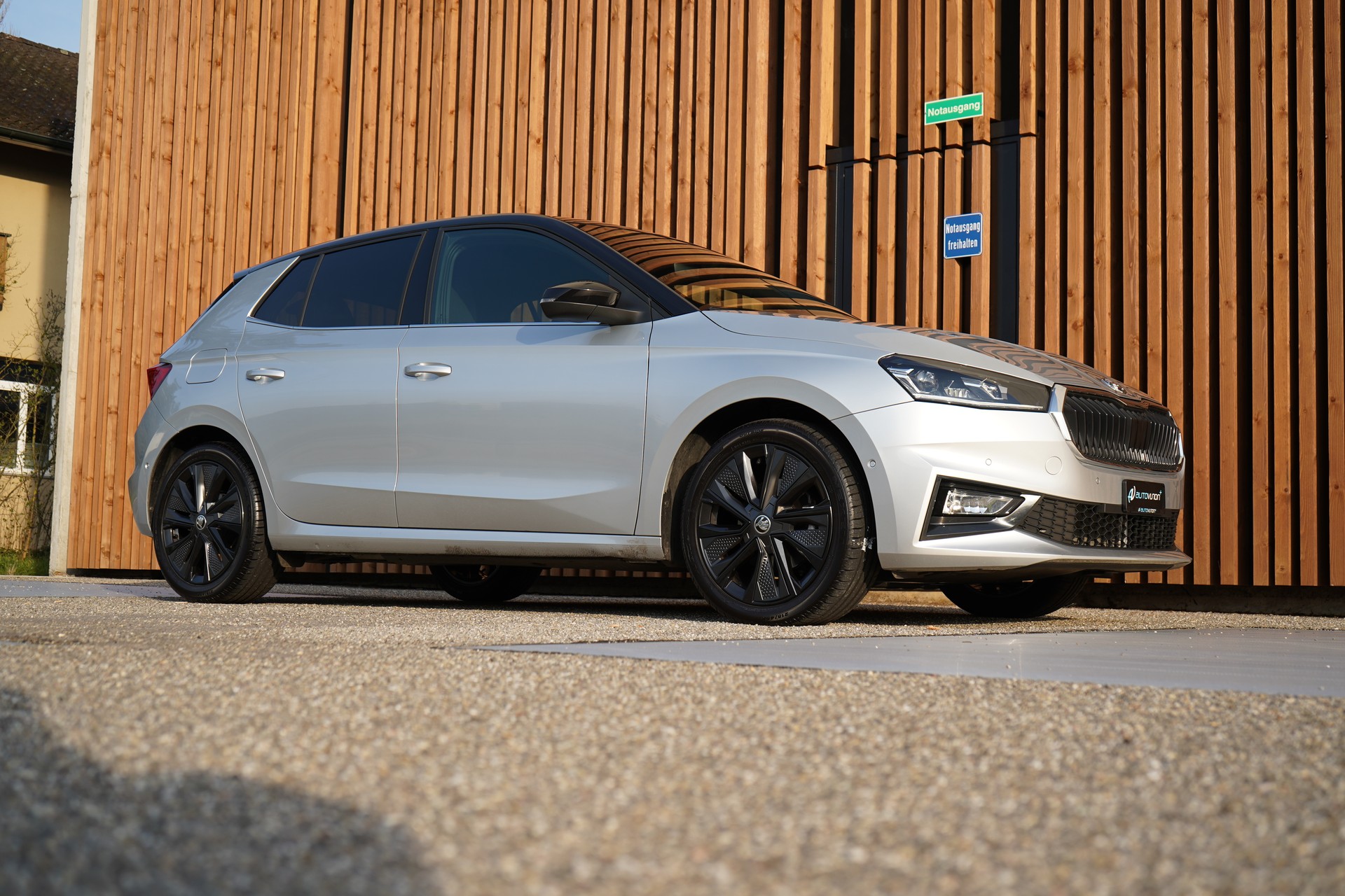 SKODA FABIA 1.5 TSI SPORT DYNAMIK DSG l 150 PS-image-9