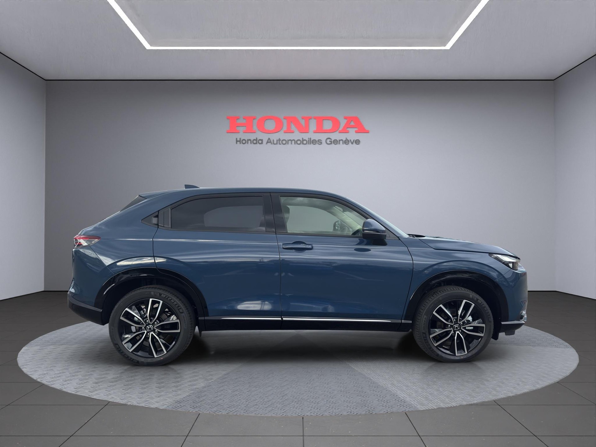 HONDA HR-V 1.5 i-MMD Advance-image-0
