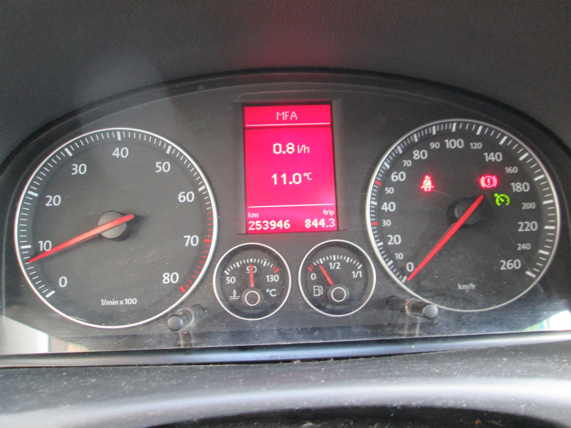 VW Touran 2.0 FSI Highline-image-9