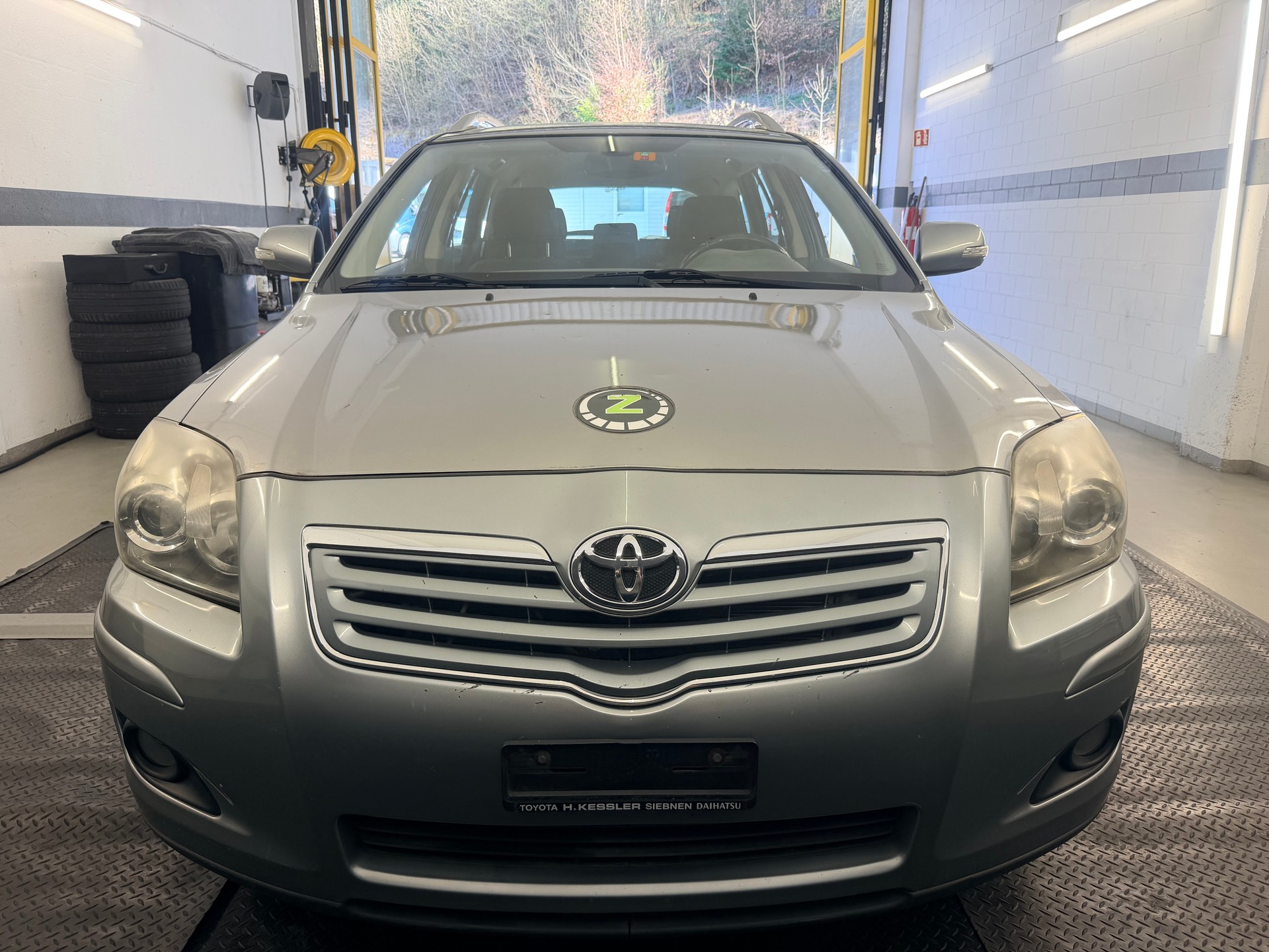TOYOTA Avensis 1.8 VVT-i Linea Terra Sportswagon-showroom-element-1