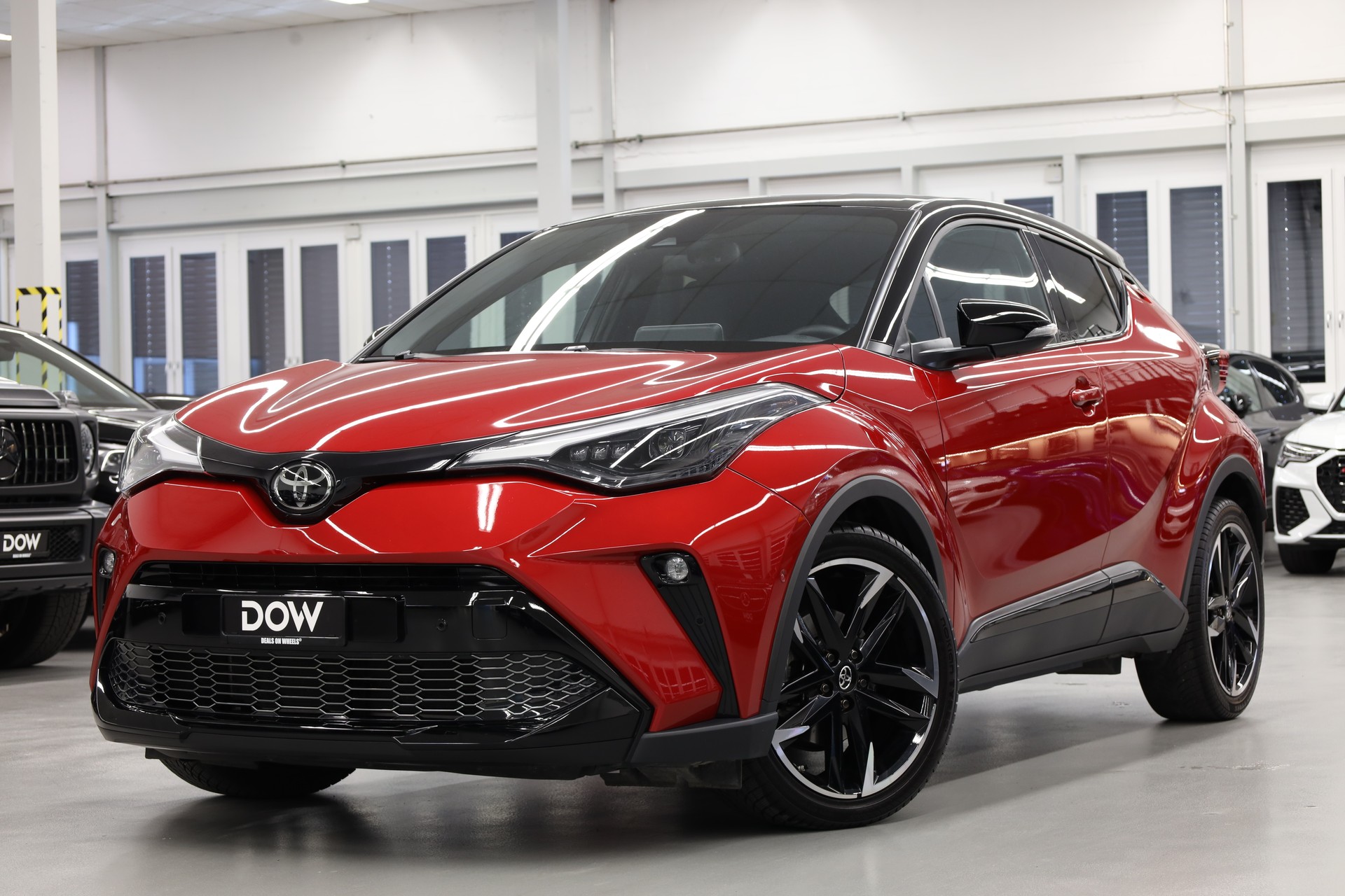TOYOTA C-HR 2.0 VVTi HSD GR Sport-image-0