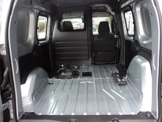 RENAULT Kangoo Van EV45 Standard 22kW Extra-image-4
